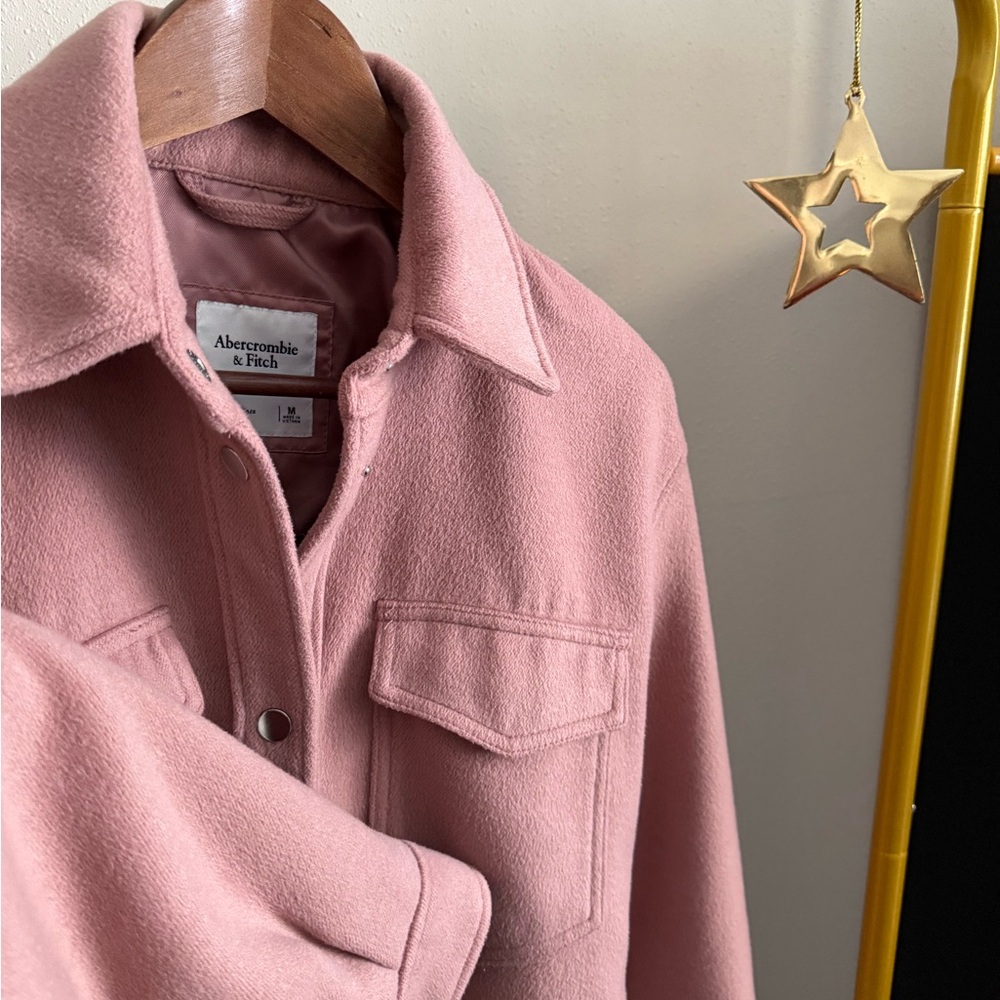 Abercrombie & Fitch Pink Fleece Shacket Jacket Snap Front Medium - Picture 4 of 6